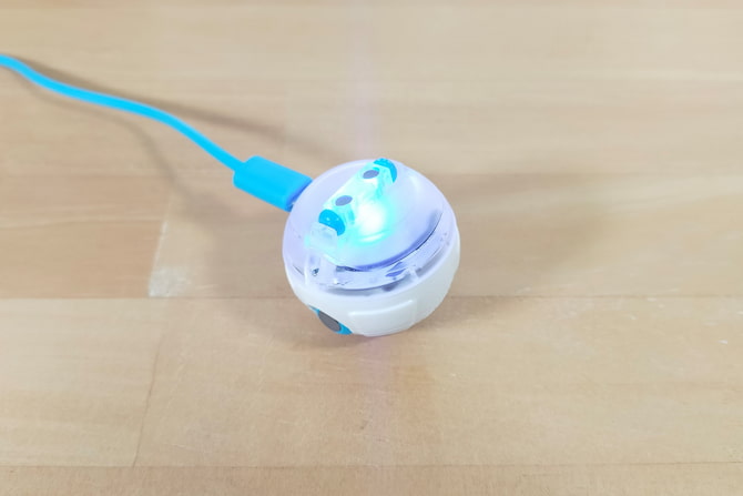 Sphero Mini(スフィロミニ)の充電