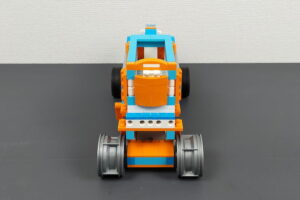 Apitor Robotのダンプカーの背面