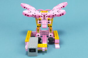 Apitor Robot Gの蝶の背面