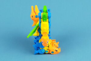 組立キット 恐竜シリーズの合体ロボ