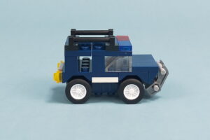 組立キット 警察シリーズAの393 Armored Police Vehicle