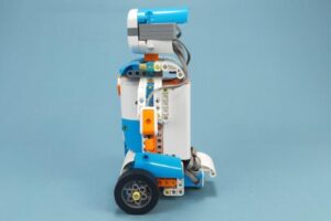 WhalesBot E7 Proのペンギン
