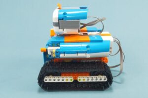 WhalesBot E7 Proの戦士