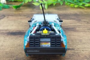 レゴ 77256 バック・トゥ・ザ・フューチャー タイムマシン